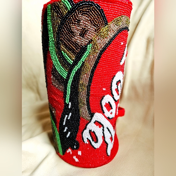 Coca-Cola Red Beaded Handbag - Picture 8 of 8